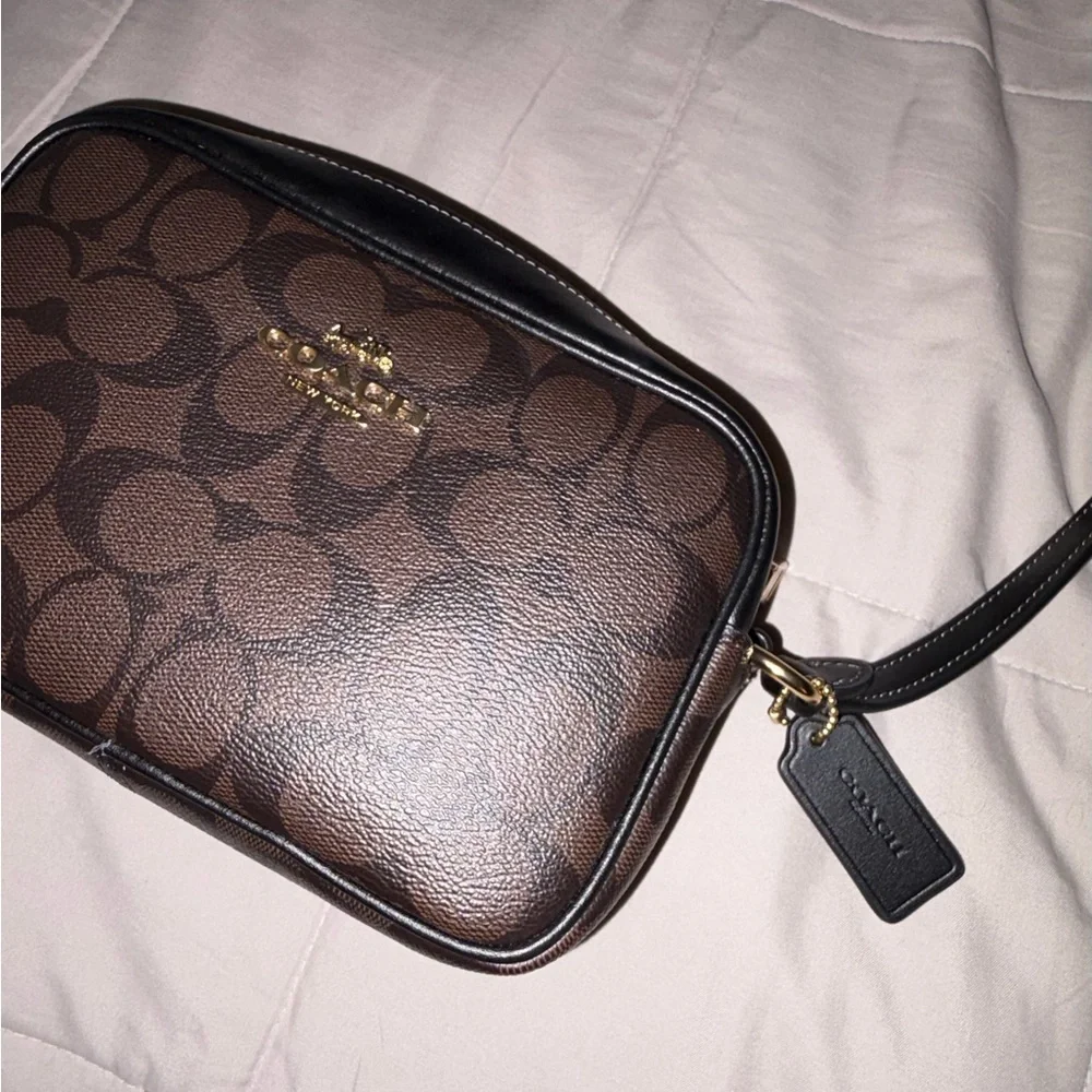 Coach Mini Jamie Camera Signature Belt Bag - Picture 6 of 6